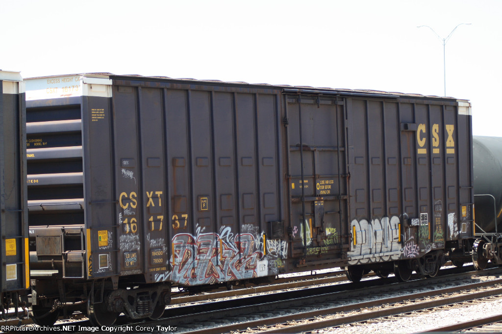 CSXT 161737